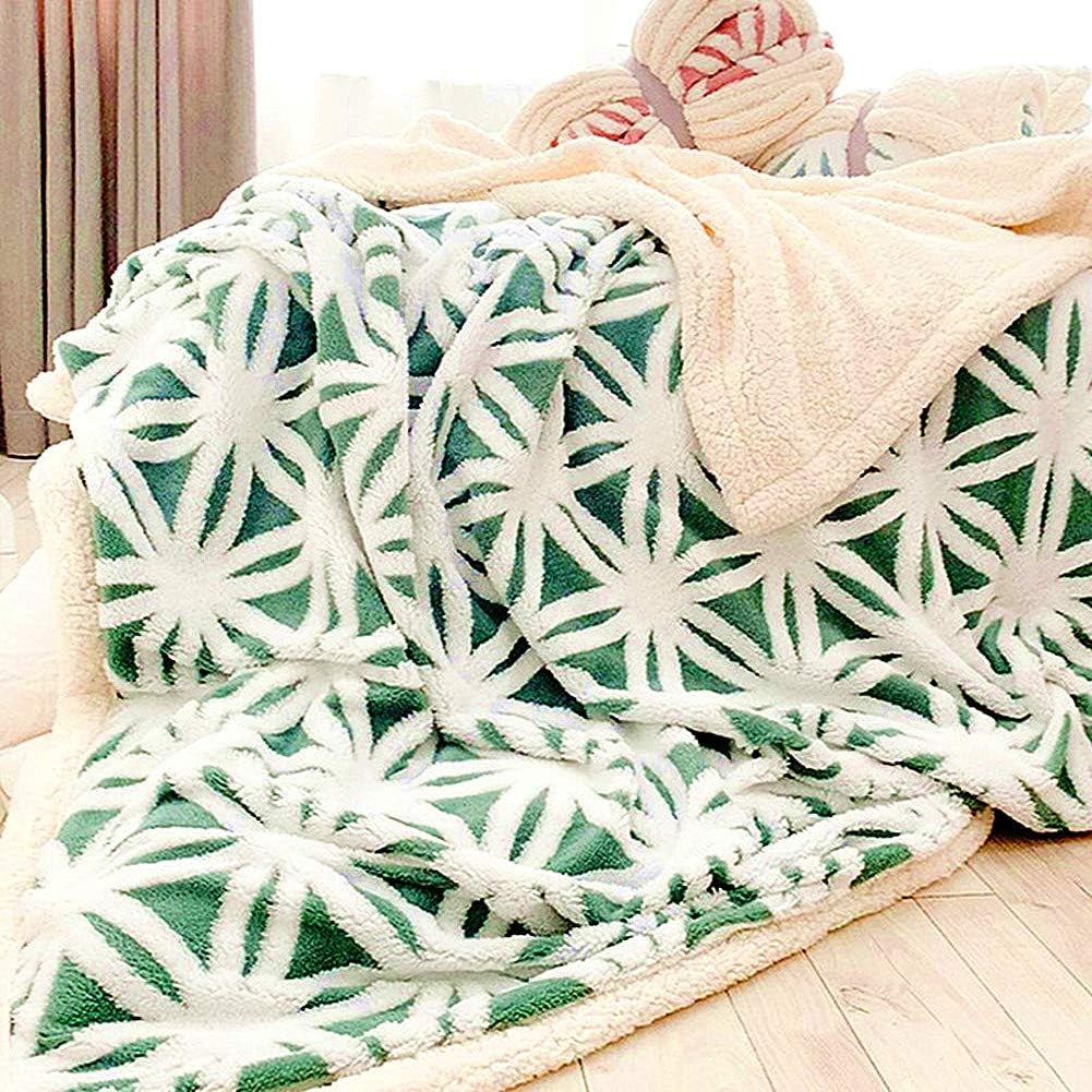 Green Flannel Sherpa Throws 60'' X 50'' New Blanket Ultra Plush Lightweight Throw Blanket Luxury Soft Warm Fuzzy Blanket Throws for Bed/Couch/Sofa/Office/Camping