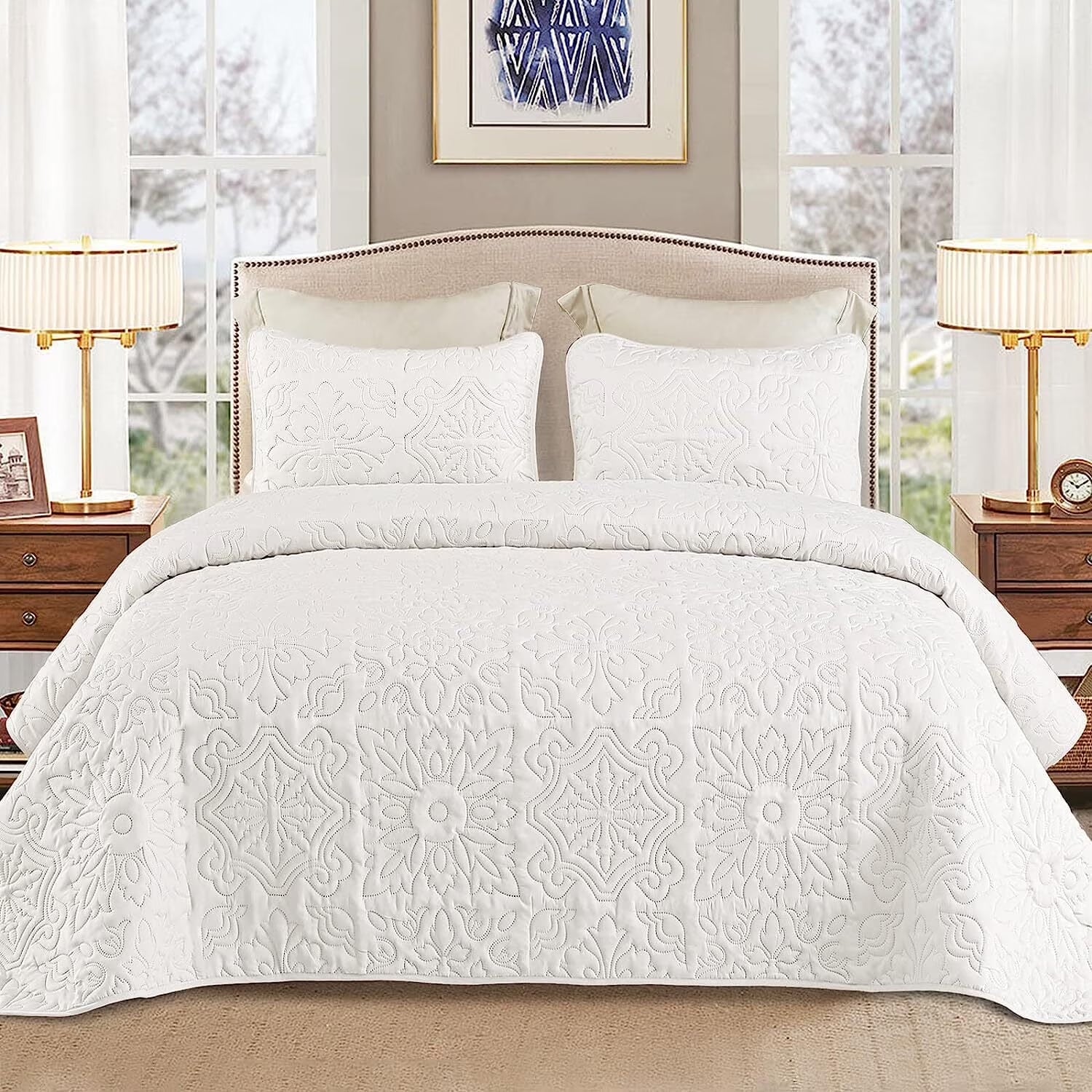 3-Piece King Quilt Set, Soft Embossed Bedding Set, Lightweight Bedspread Coverlet with Damask Vintage Pattern, Reversible Bed Cover for All Seasons, White